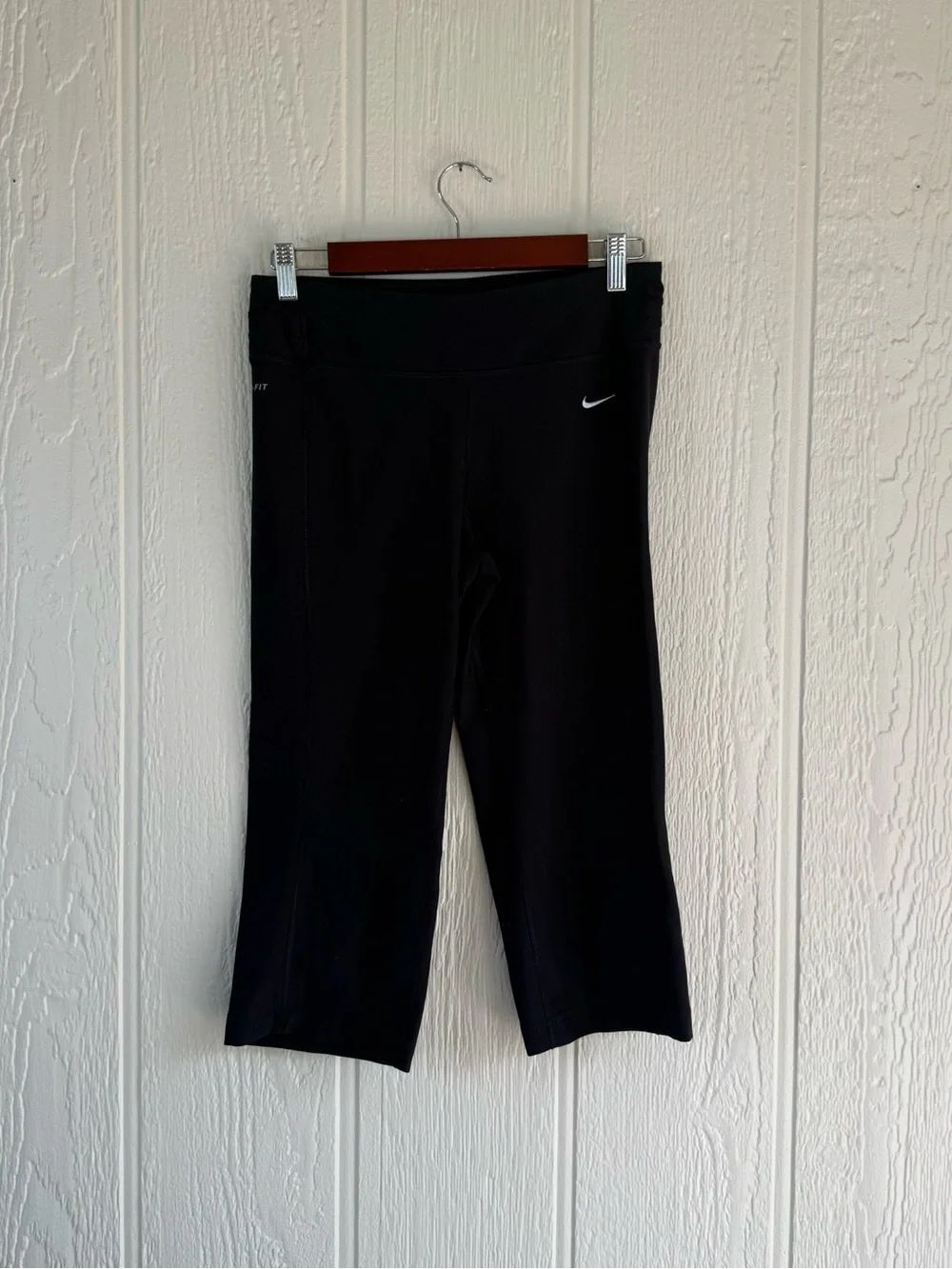 Nike Black Capri Workout Pants